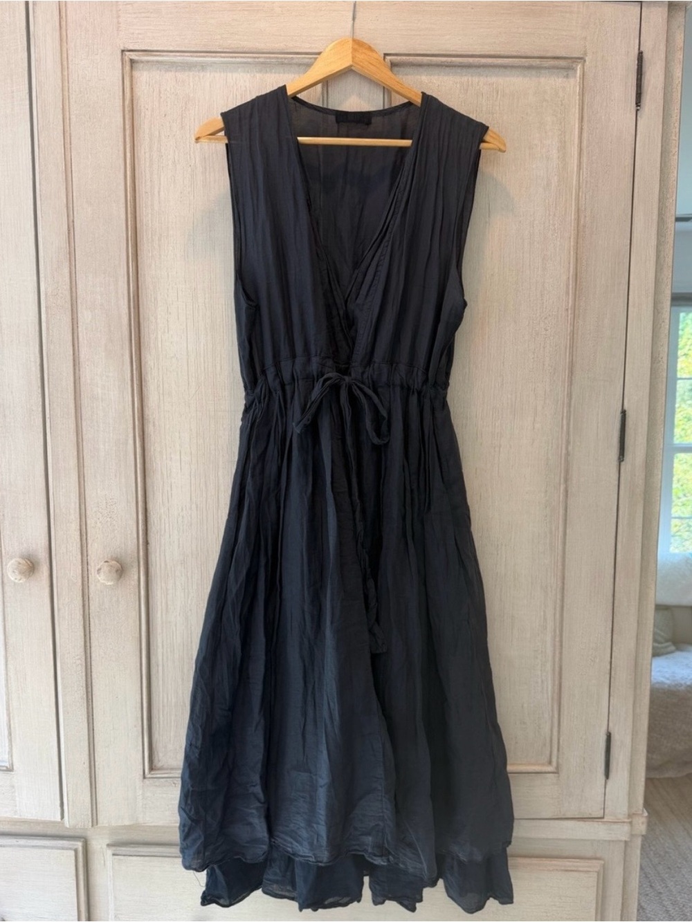 CP Shades Sleeveless Black V-Neck Tie-Waist Dress